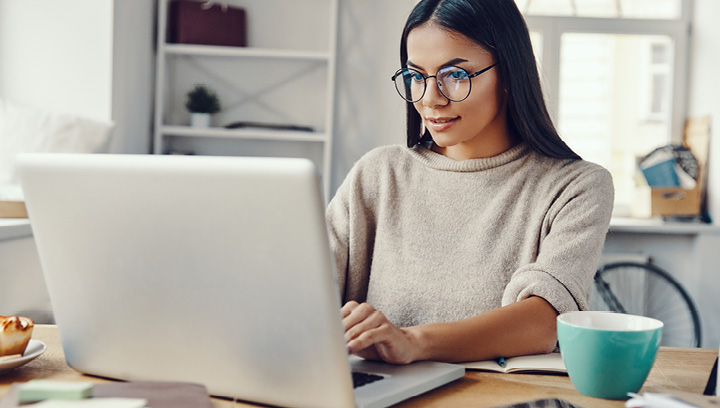 girl on computer