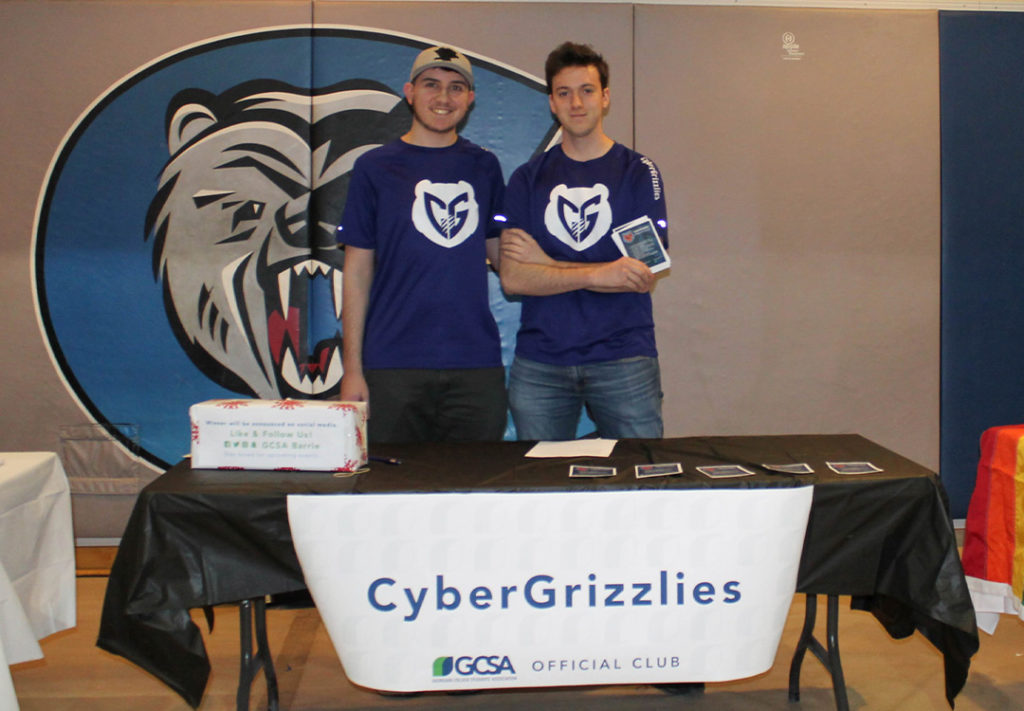 CyberGrizzlies Club at Orientation