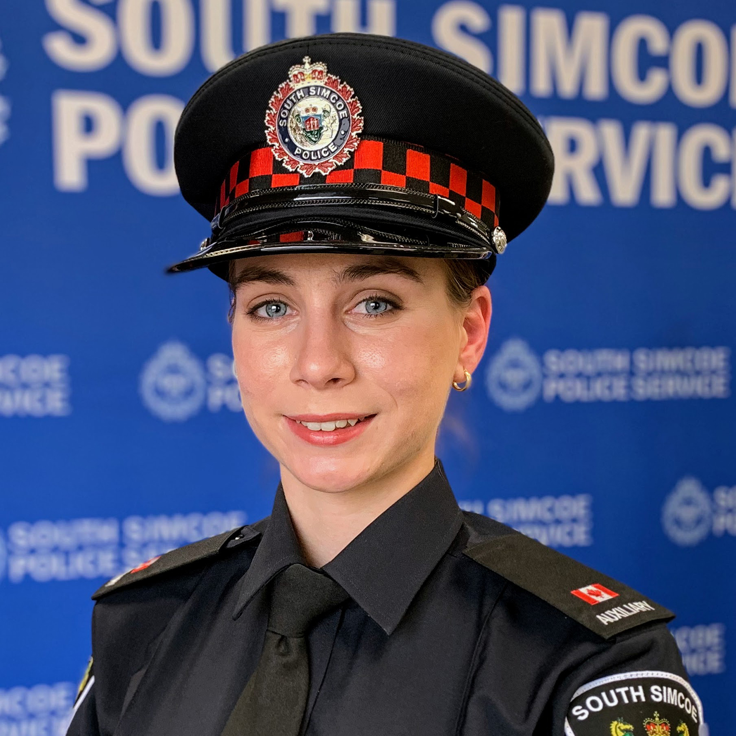 Policing students make up first all-female class of auxiliary officers ...