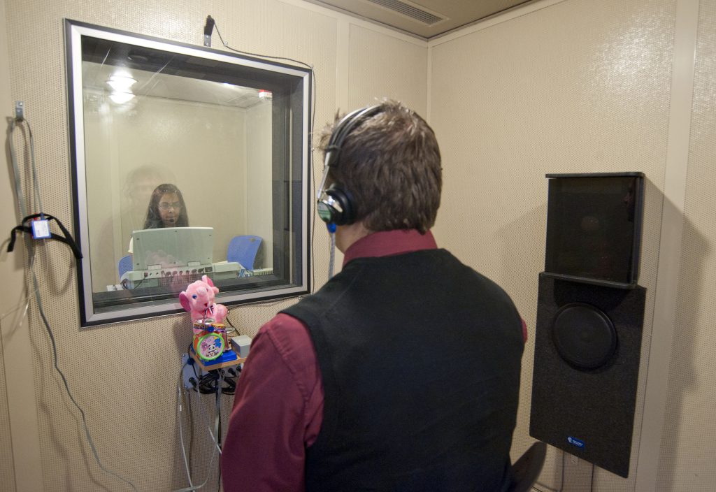 Performing hearing testing