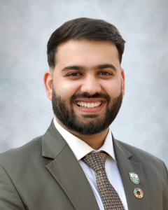 headshot of Ishaan Sachdeva