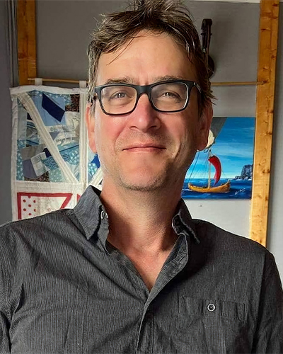 Headshot of Adam Stibbards, faculty for the Honours Bachelor of Counselling Psychology degree program at Georgian College